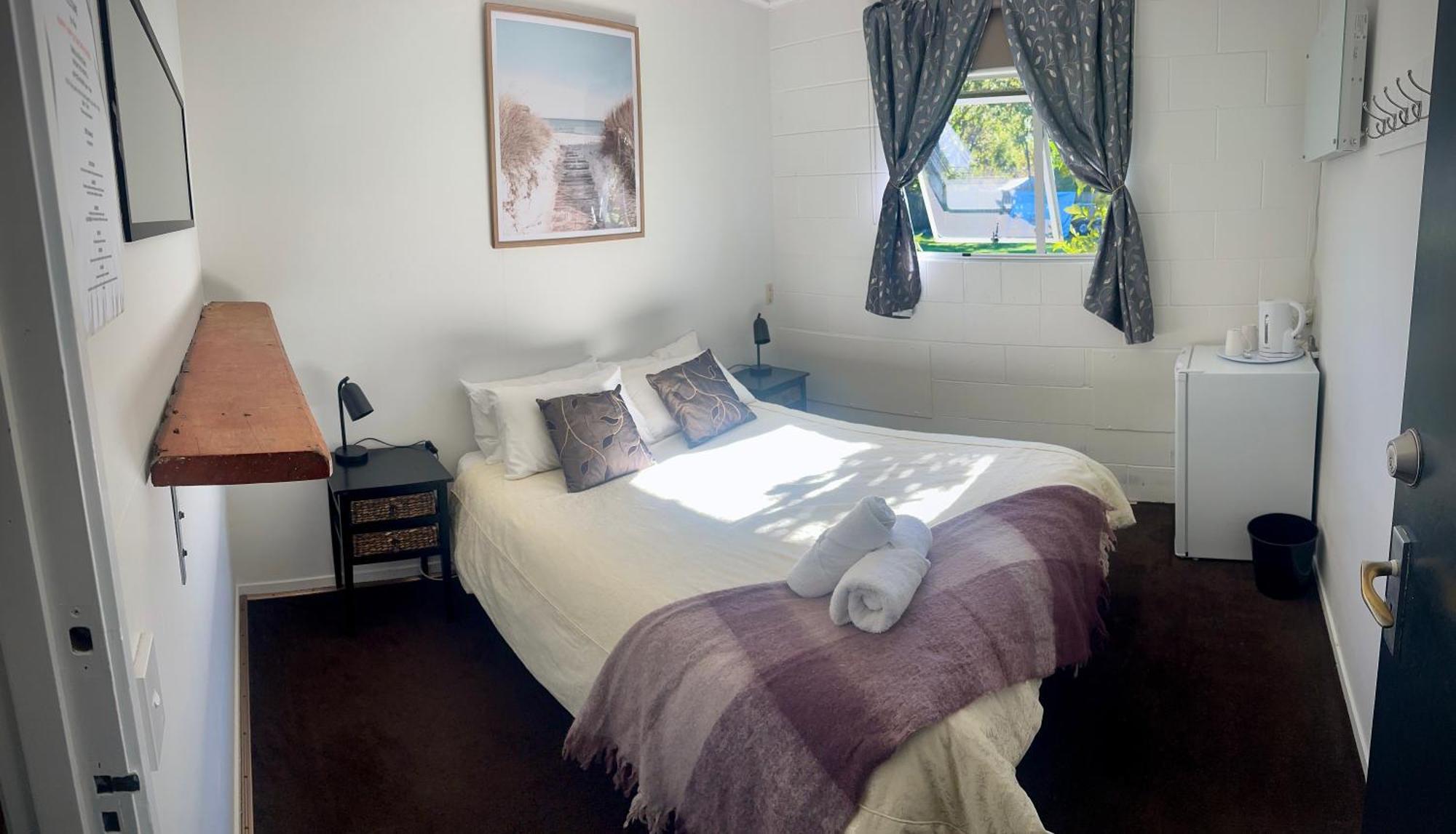 Happy Apple Backpackers Hostel Motueka Room photo